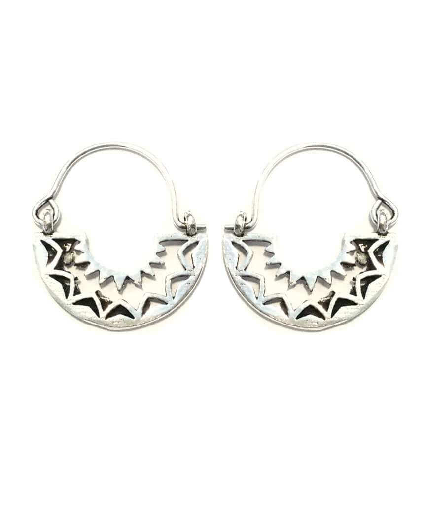 Urbiana Fan Earrings With Triangular Design