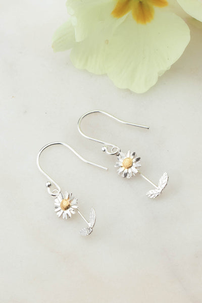 amanda-coleman-amanda-coleman-sterling-silver-daisy-earrings-daisy-with-stalk-on-hooks