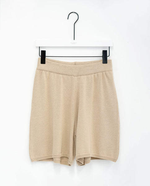 Beaumont Organic Ss22 Gertie Organic Cotton Shorts In Sand