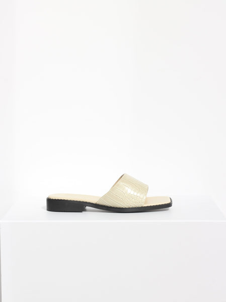 Collection & Co Romi Sandal, Cream Croc