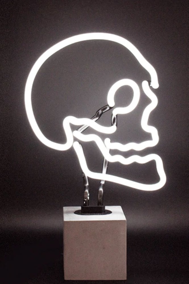 locomocean-neon-skull-on-concrete-base-lamp