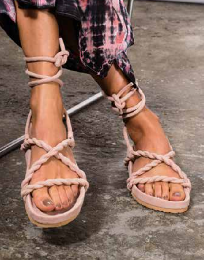 V De Vinster | Tresse Sandals | Pink