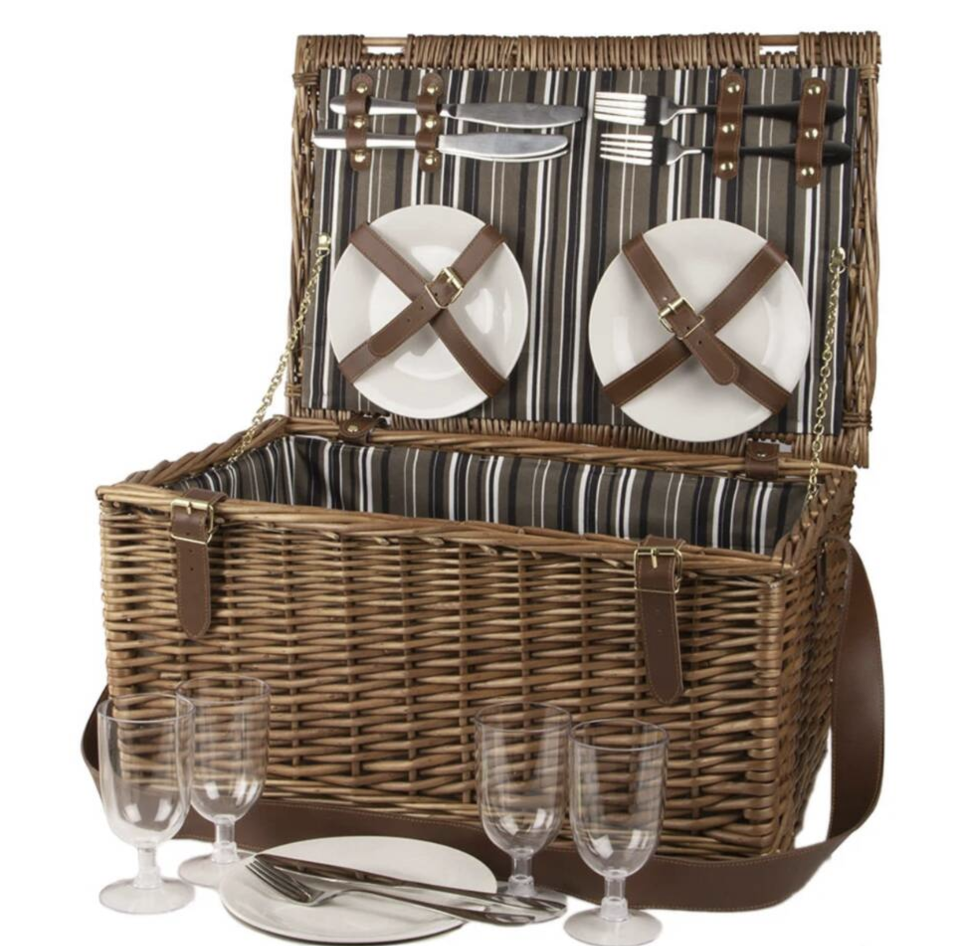 Grand Illusions Four Person Picnic Basket With Contents