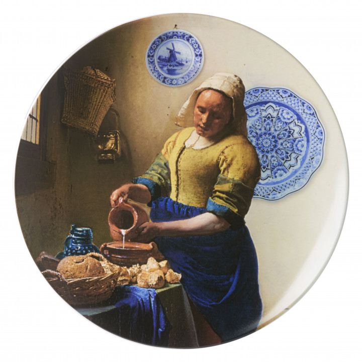 Heinen Delfts Blauw XL Wall plate Milkmaid with plates