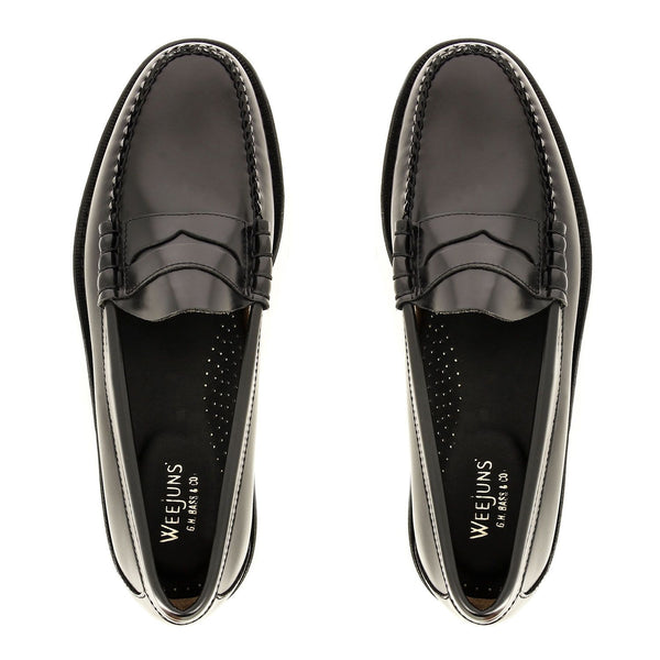 Weejuns Larson Penny Loafers - Black Leather - Trouva