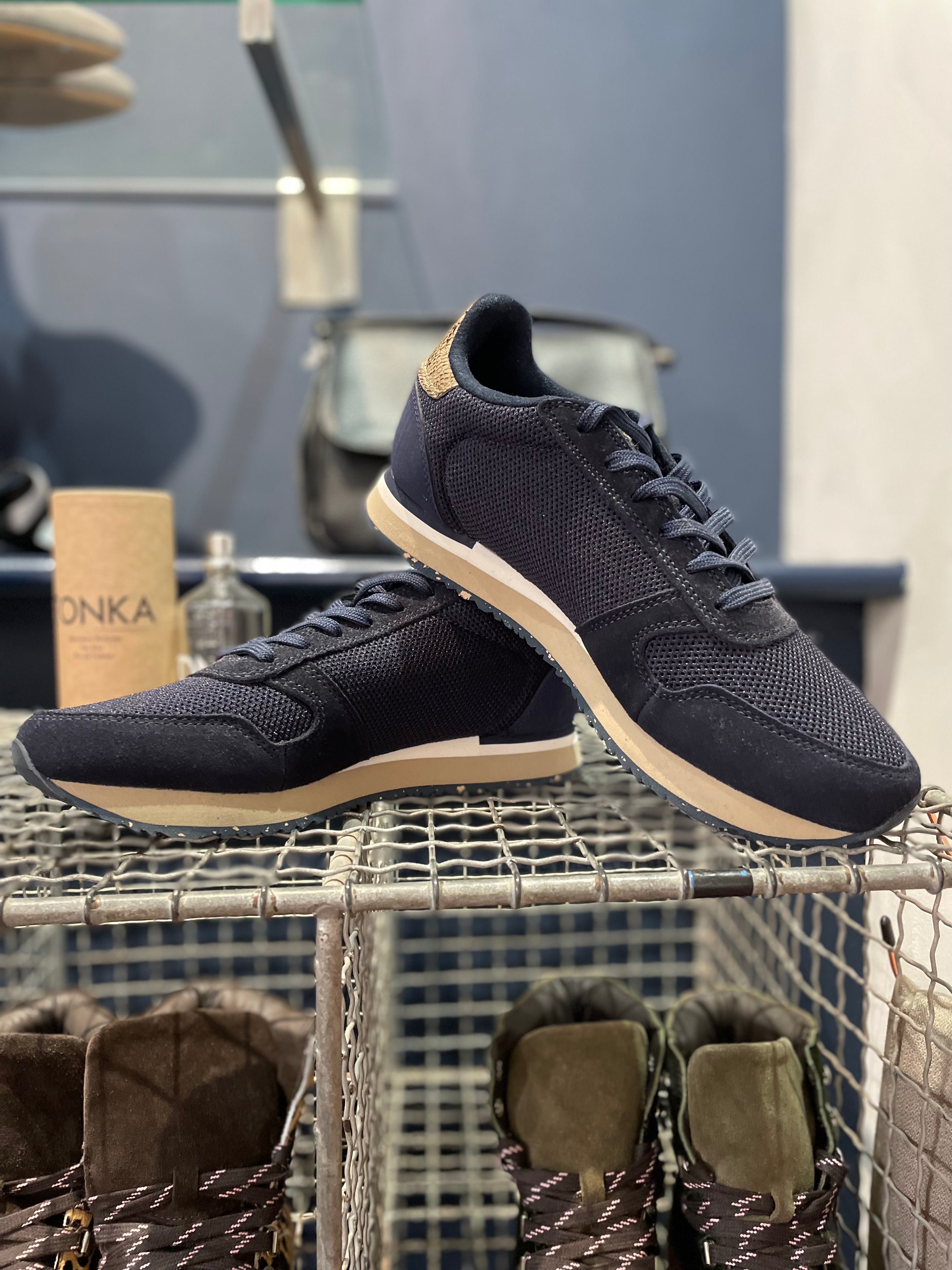 Dark Navy Ydun Icon Trainers