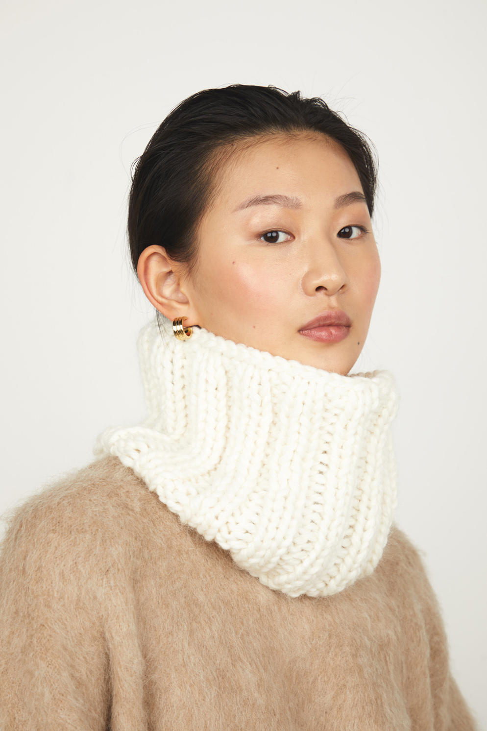 Cable Knit Snood