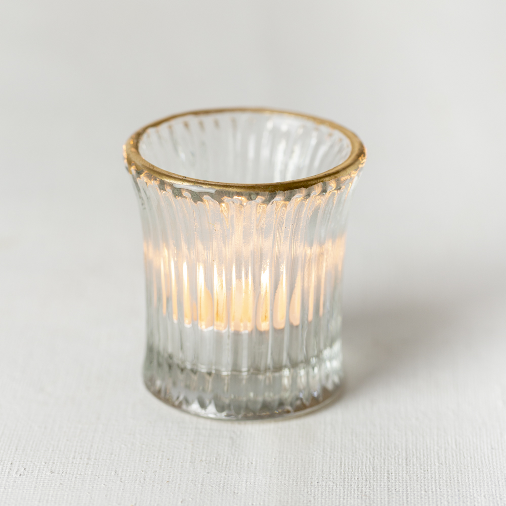 Grand Illusions Ribbed T-light with Gold Rim