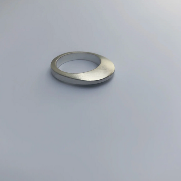 Wide Ellipse Ring | Silver