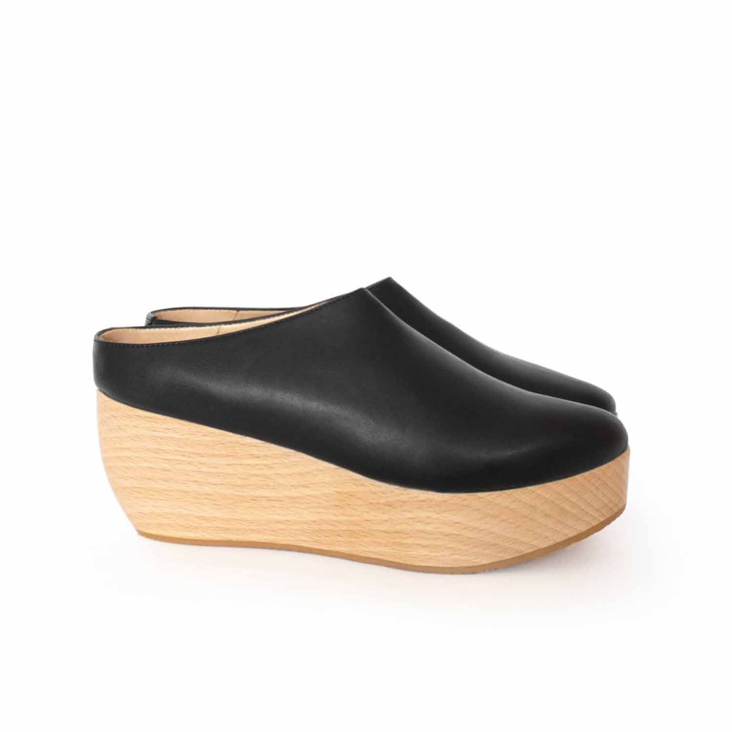 Clog Black