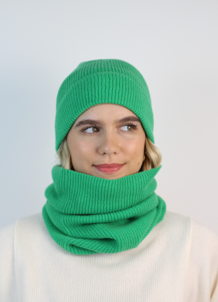 Glencoe Cashmere Snood Green