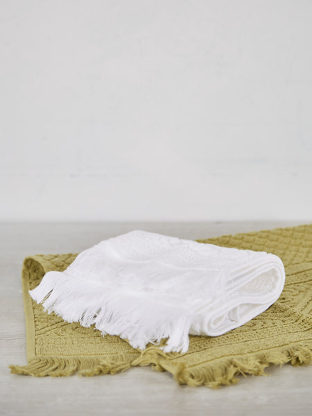 Guest Towel In Pure White