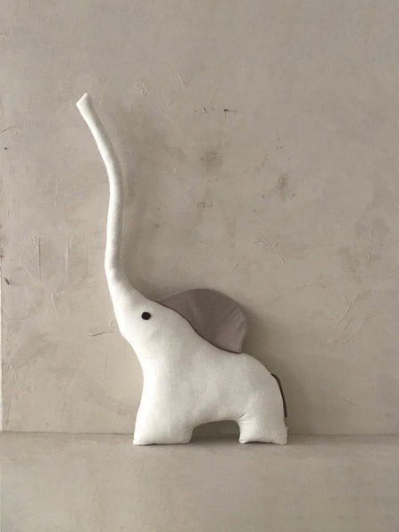 ILA Y ELA Linen Elephant Cushion - Ivory/sand Large