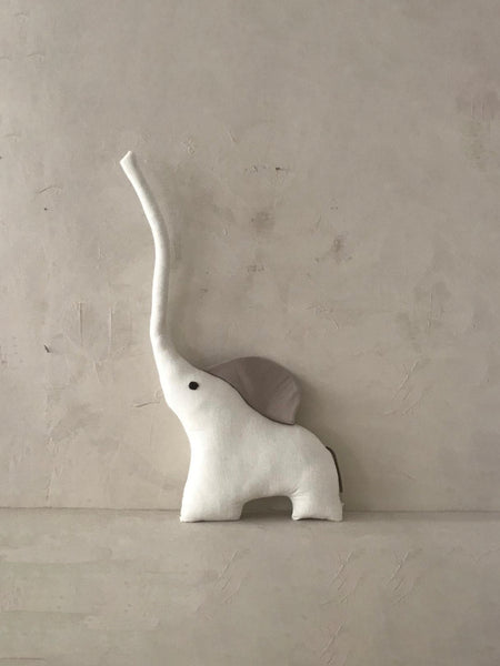 ILA Y ELA Linen Elephant Cushion - Ivory/sand Small
