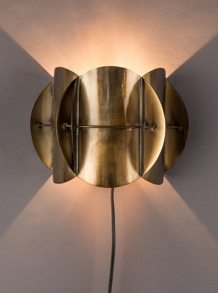 Dutchbone Corridor Sculptural Wall Lamp - Antique Brass