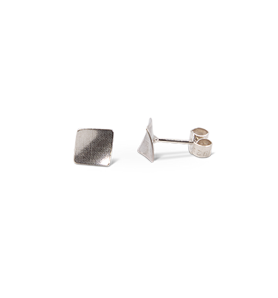 Kei Tominaga Point 4 Stud - Square Curved, Silver
