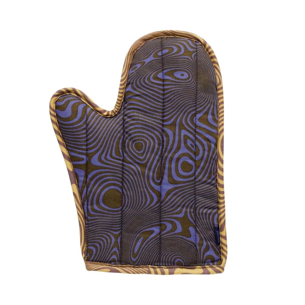 Trippy Swirl Oven Mitt