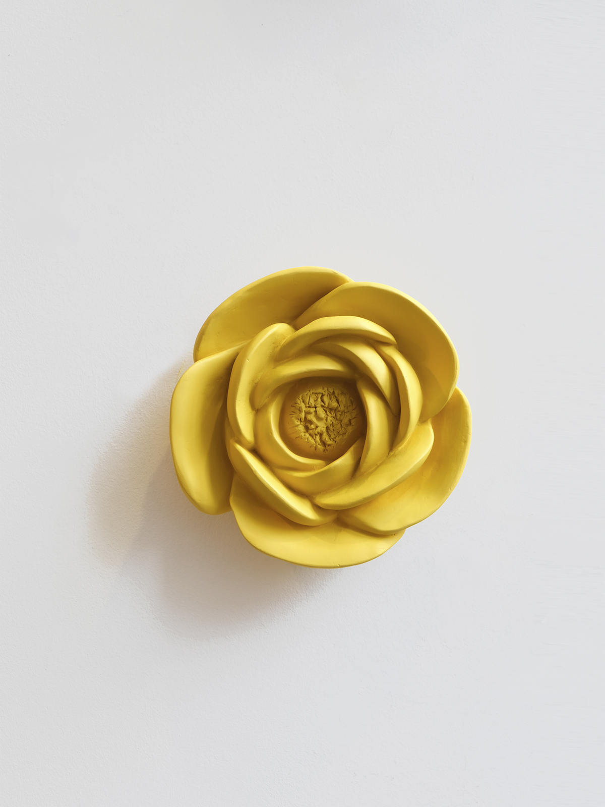 Iva Viana Primavera Flower Large - Yellow Plaster Sculpture Decor