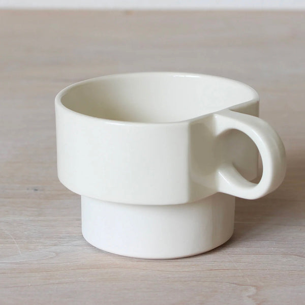 Emma Johnson Small Cup In White