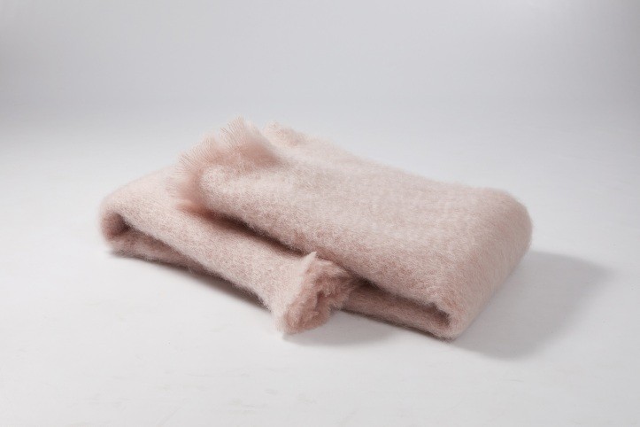 Ezcaray Mohair Blanket 130x200cm - Light Pink