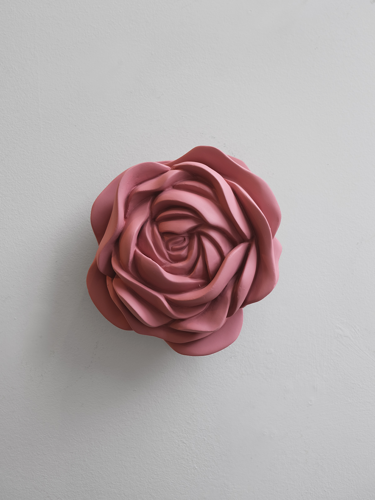 Iva Viana Rose Flower - Dark Pink Plaster Sculpture Decor