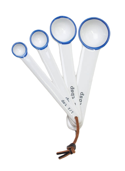 Canvas Home Tinware Measuring Spoons In White With Blue Rim
