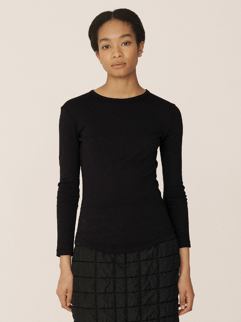 Charlotte Long Sleeve T-shirt In Black