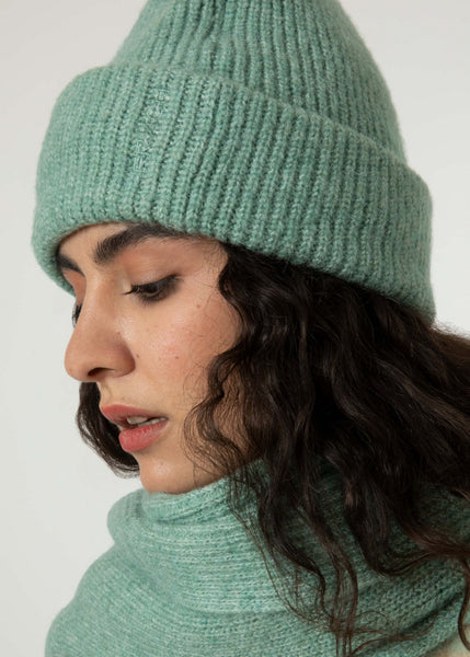 Knitted Beanie - Green