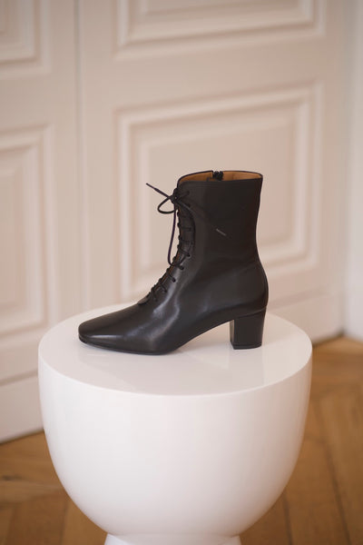 Anne Thomas Pavlova Boots Calf Black