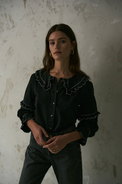 Phoebe Blouse In Washed Black