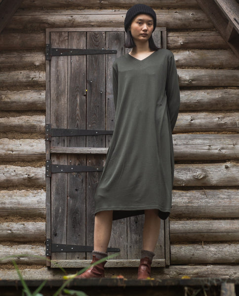 Beaumont Organic Aw23 Myrtle Organic Cotton Jersey Dress In Rosin Green