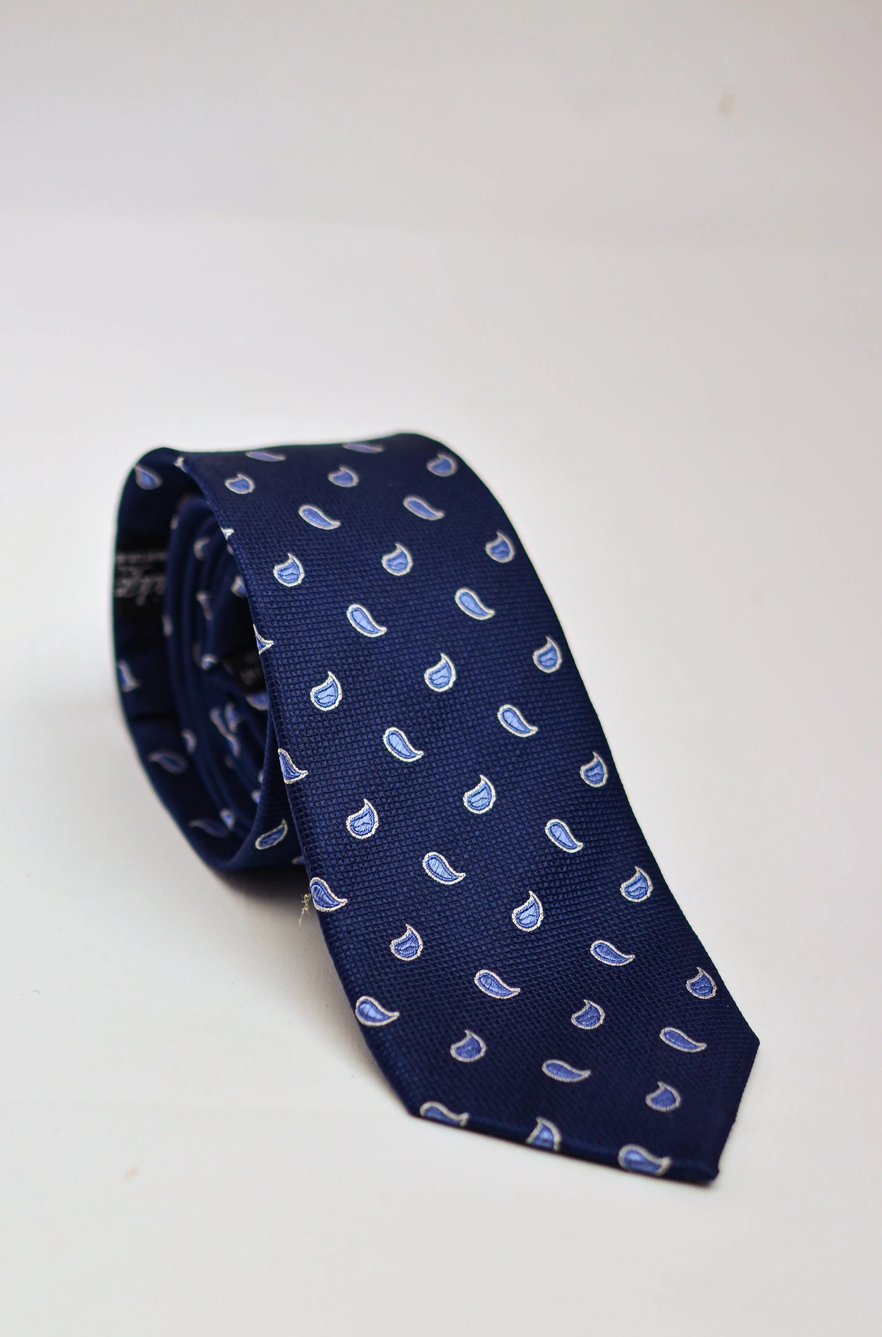 Knightsbridge Neckwear Paisley Silk Tie - Navy / Blue