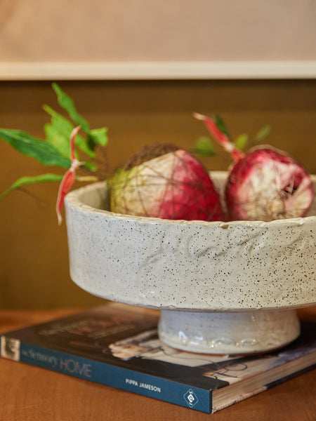 Carvers Hammered Decorative Footed Bowl