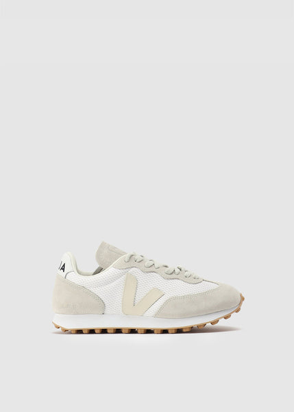 veja-veja-womens-rio-branco-suede-trainers-in-white-pierre-natural