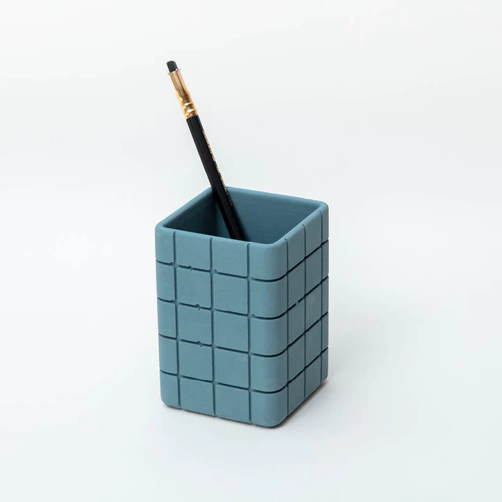 Block Design Tile Desk Tidy