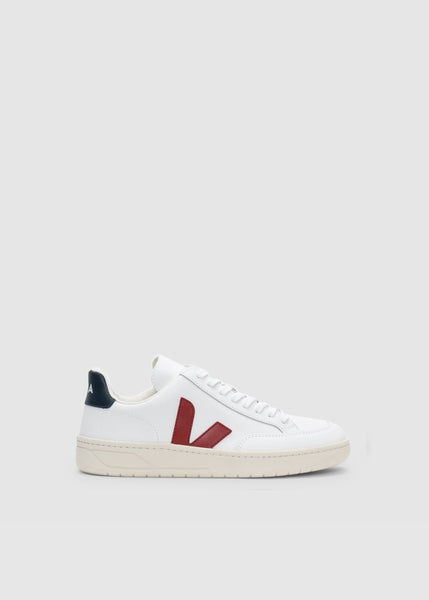 Womens V-12 Leather Trainers In Extra White Masala Nautico