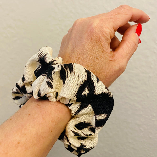 Abstract Print Scrunchie