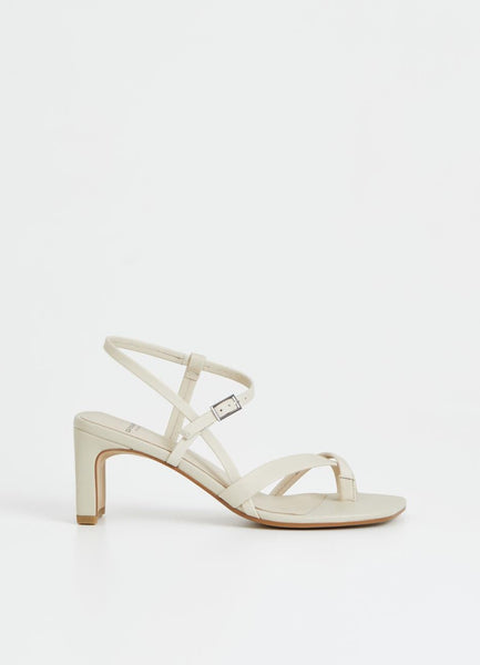 Luisa Sandal Off White