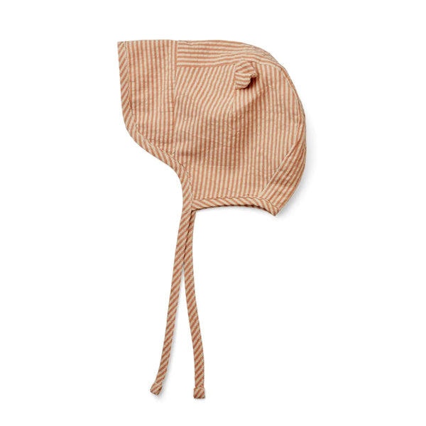 Tuscany Rose and Sandy Rae Sun Hat