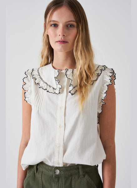 Short Sleeve Phoebe Blouse In White Denim