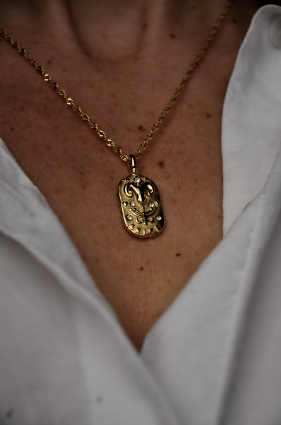 bon bon fistral Aries 18k Gold Zodiac Pendent Necklace