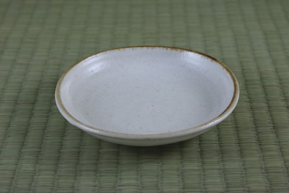Typhoon Small Plate – Fuchisabi