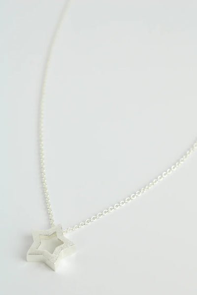Silver Hammered Star Necklace