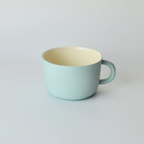 aeyglom-ceramics-large-cup-in-turquoise