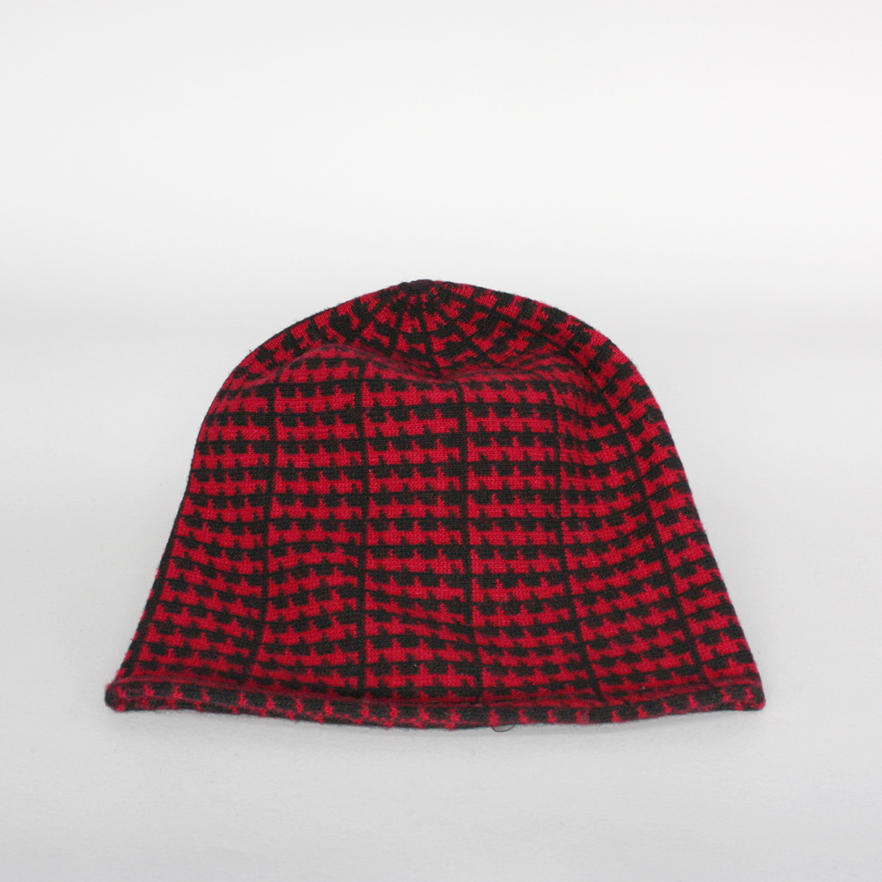 Kopka accessories Black and Titian Red Houndstooth Beanie