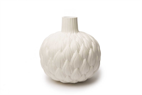 Relief Astrid Star Vase - White