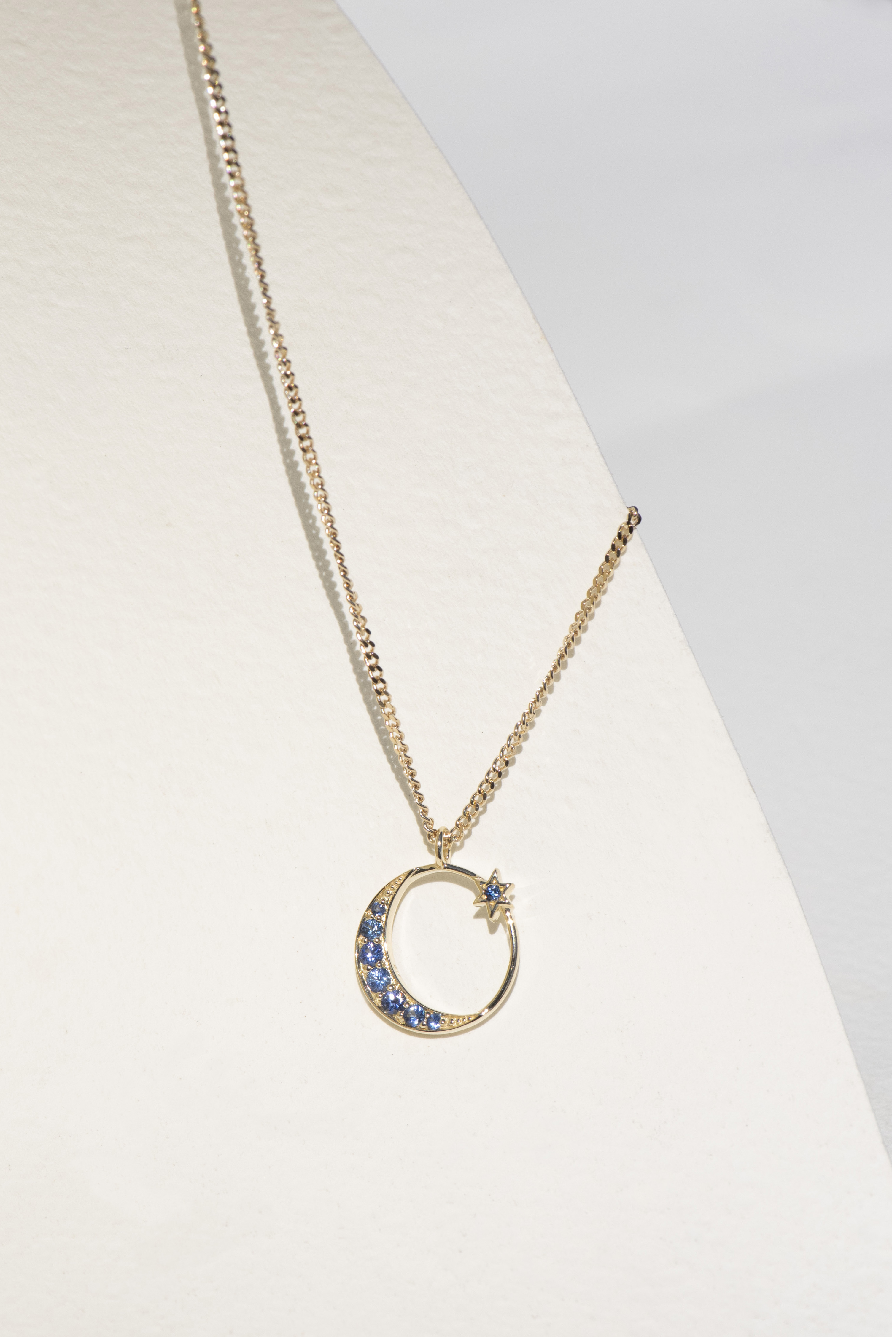 Celestia Blue Sapphire Gold Necklace