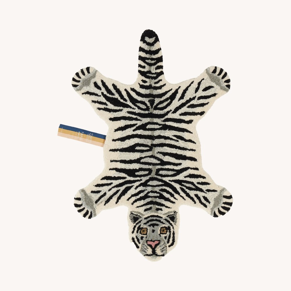 doing-goods-snowy-tiger-rug-small-3