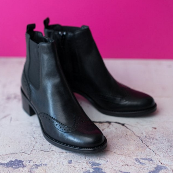 Black Harrogate Boots