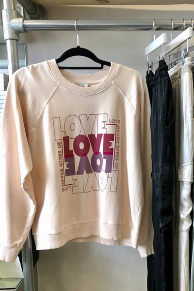 Love Slogan Sweater In Rose